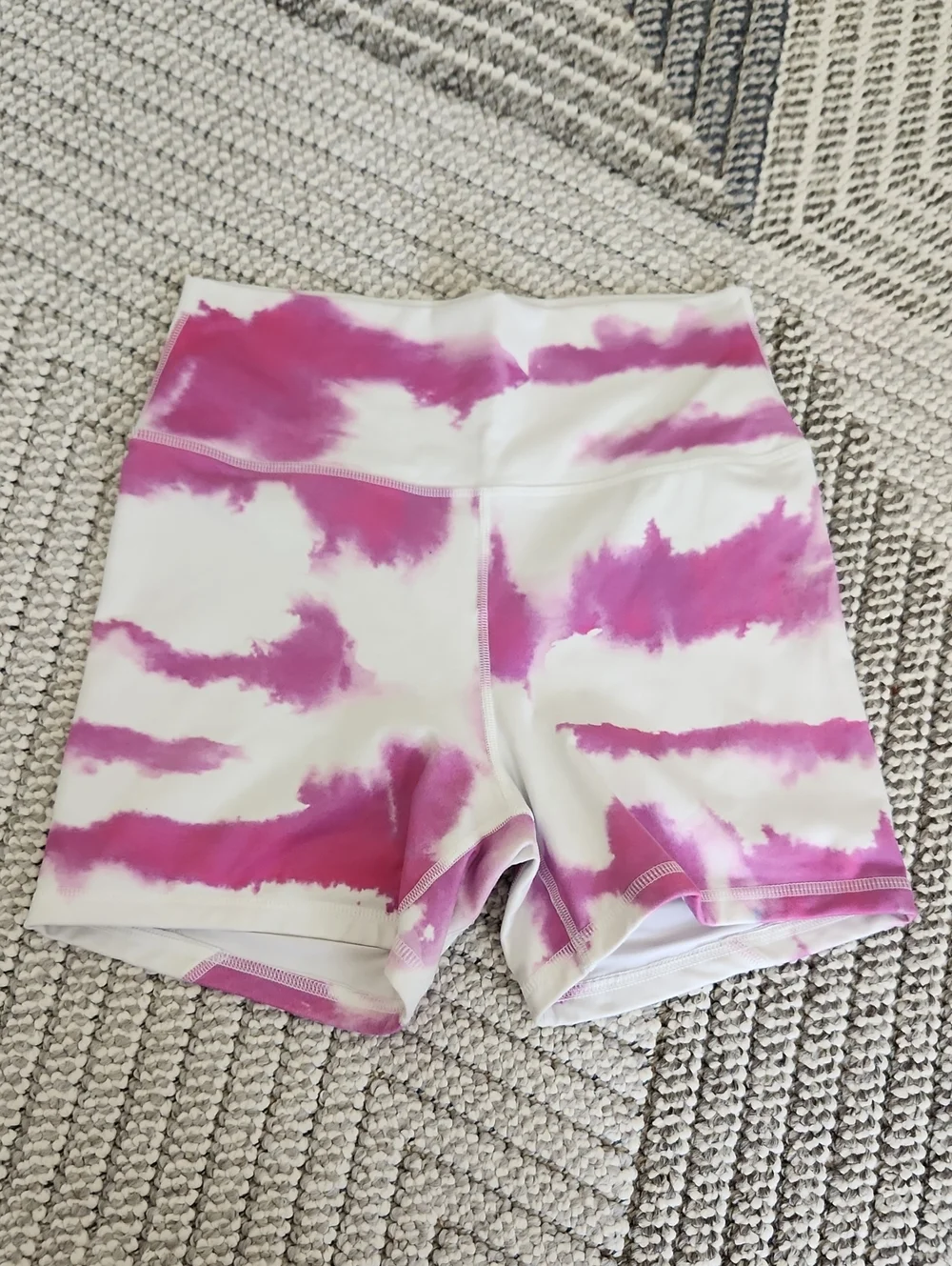 Fleo High-Rise Pink Tie-Dye Shorts